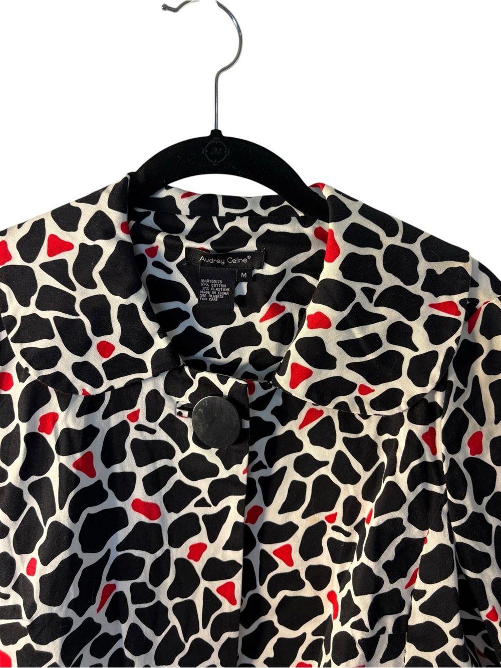 Bold Black & White Giraffe Print Jacket with Red Accents - Picture 4 of 6